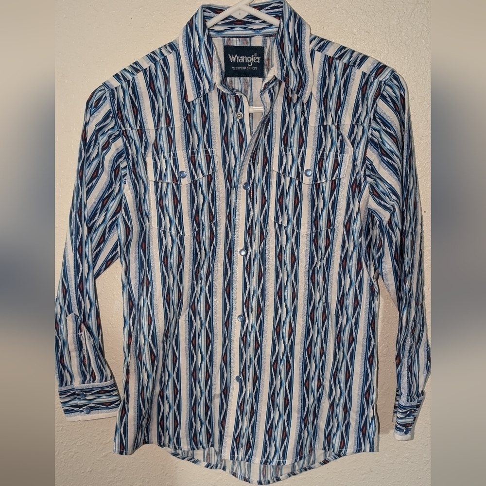 Wrangler button up